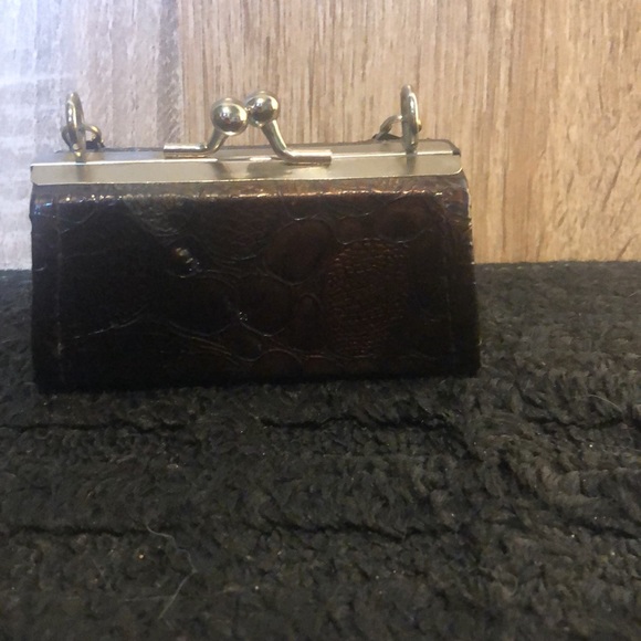 Divine Vintage Faux Alligator Piece! - Picture 3 of 6